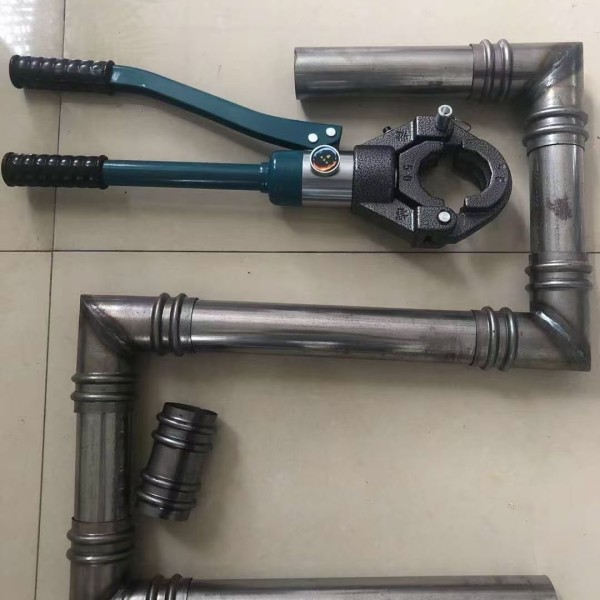 郊区鑫亿呈冷却管